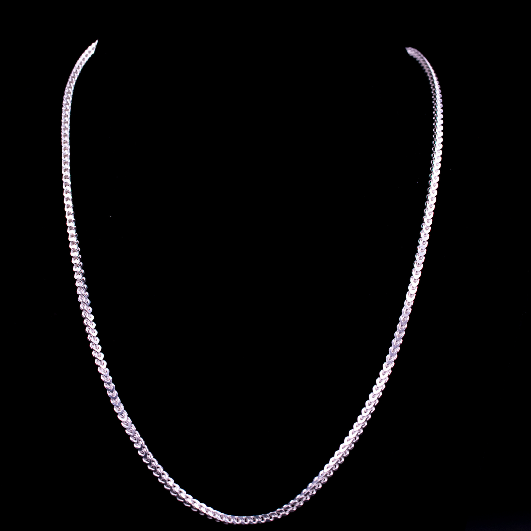Eclipse Curve Silver Chain
