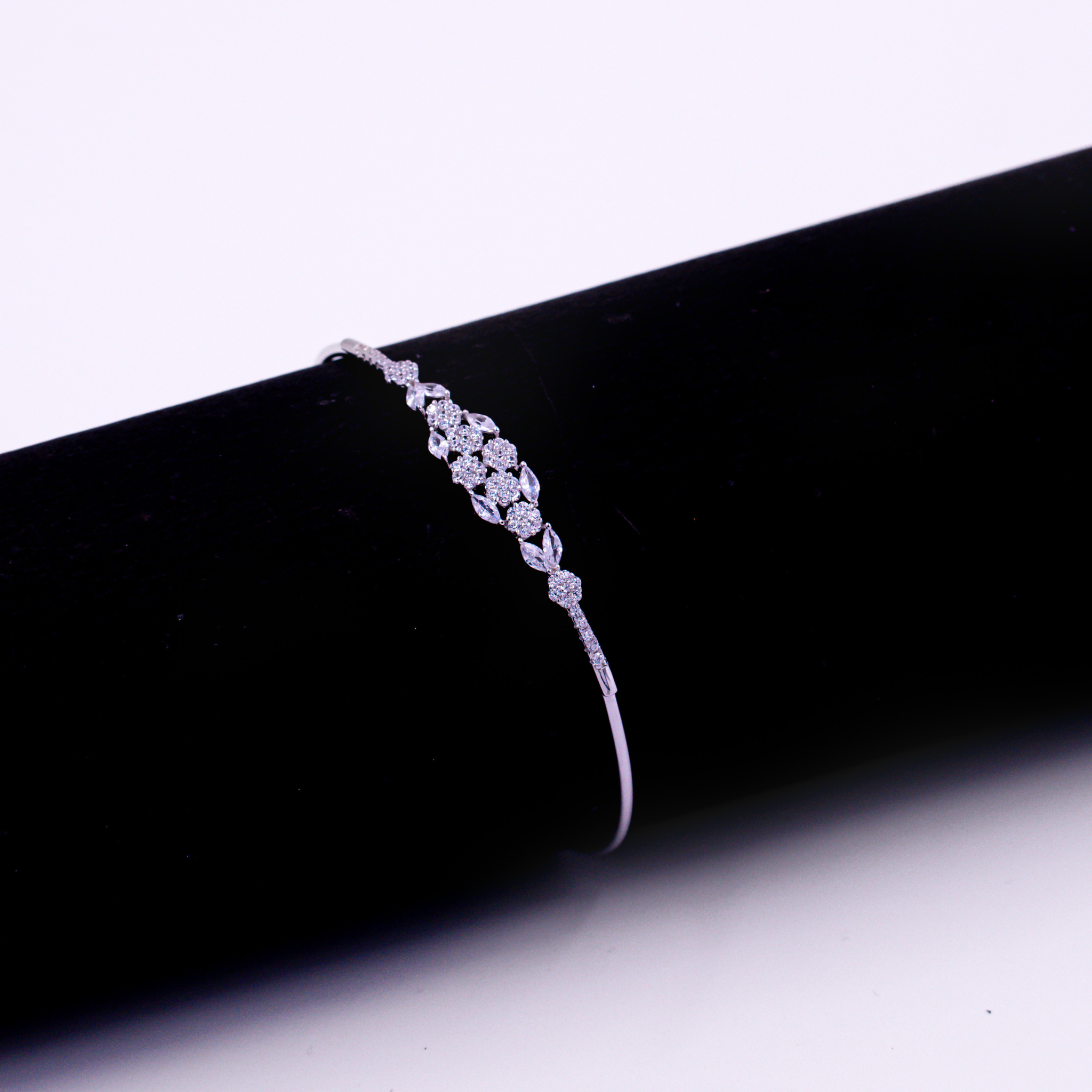 Celestia Cluster Cuff