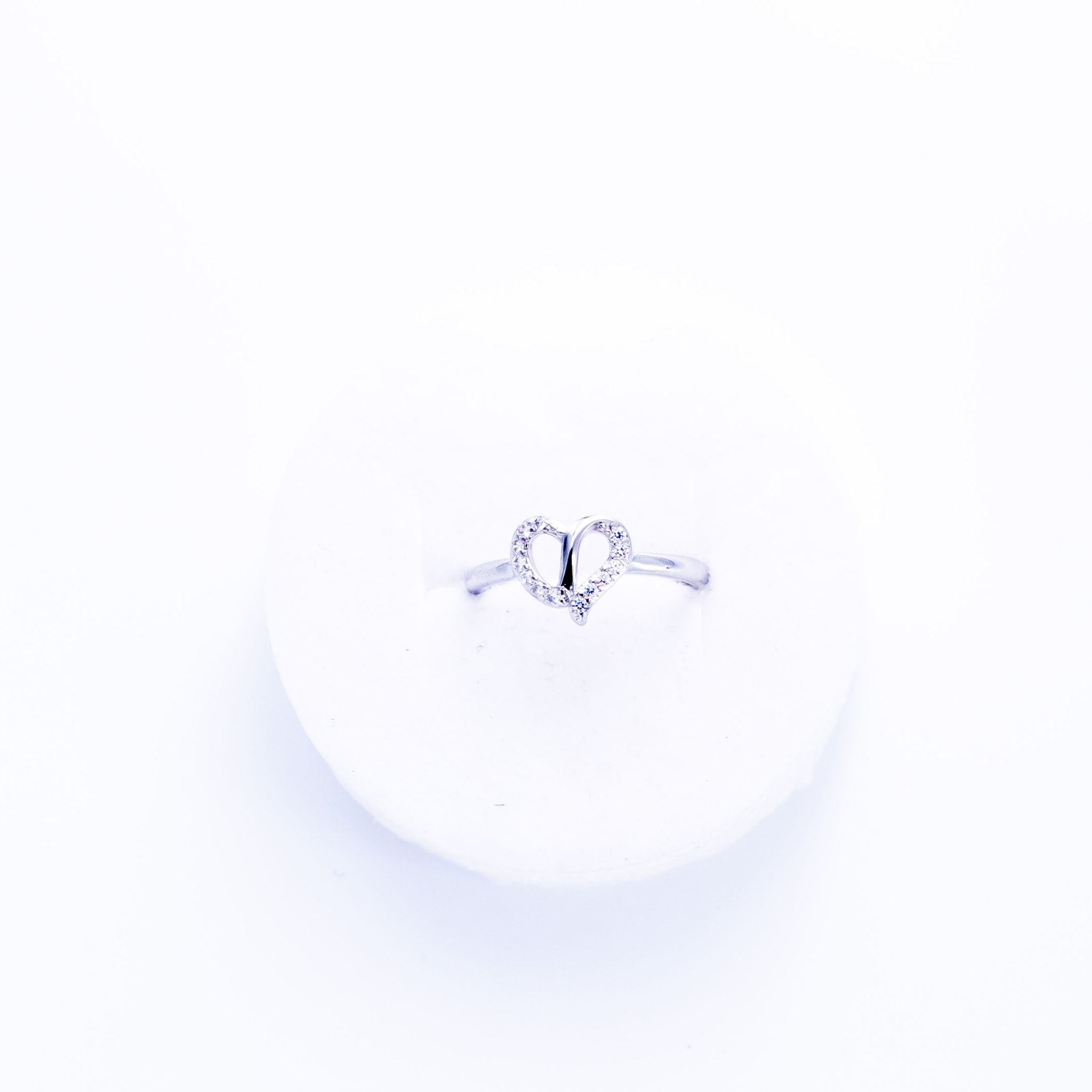 Lucent Love Ring