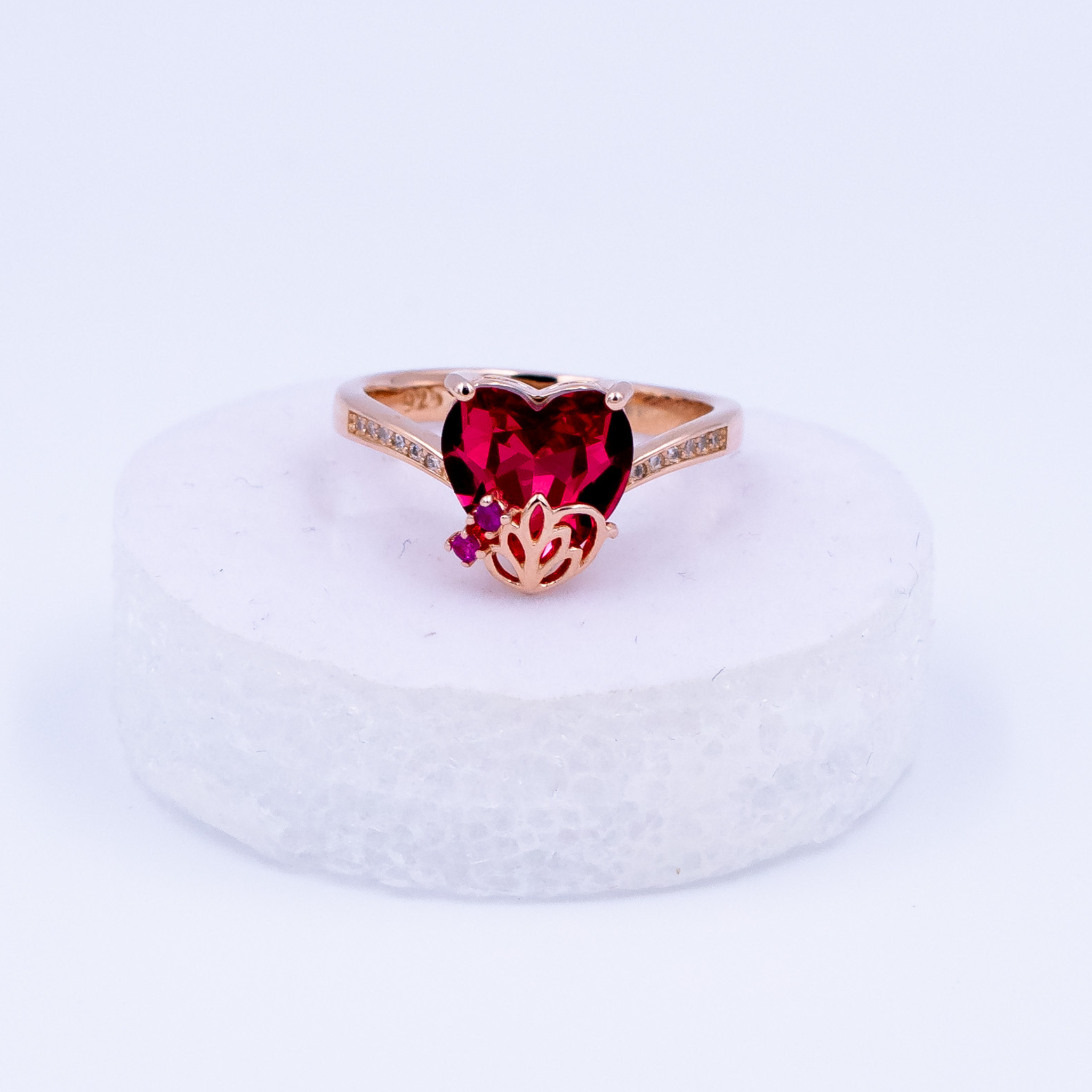 Crimson Heartveil Ring