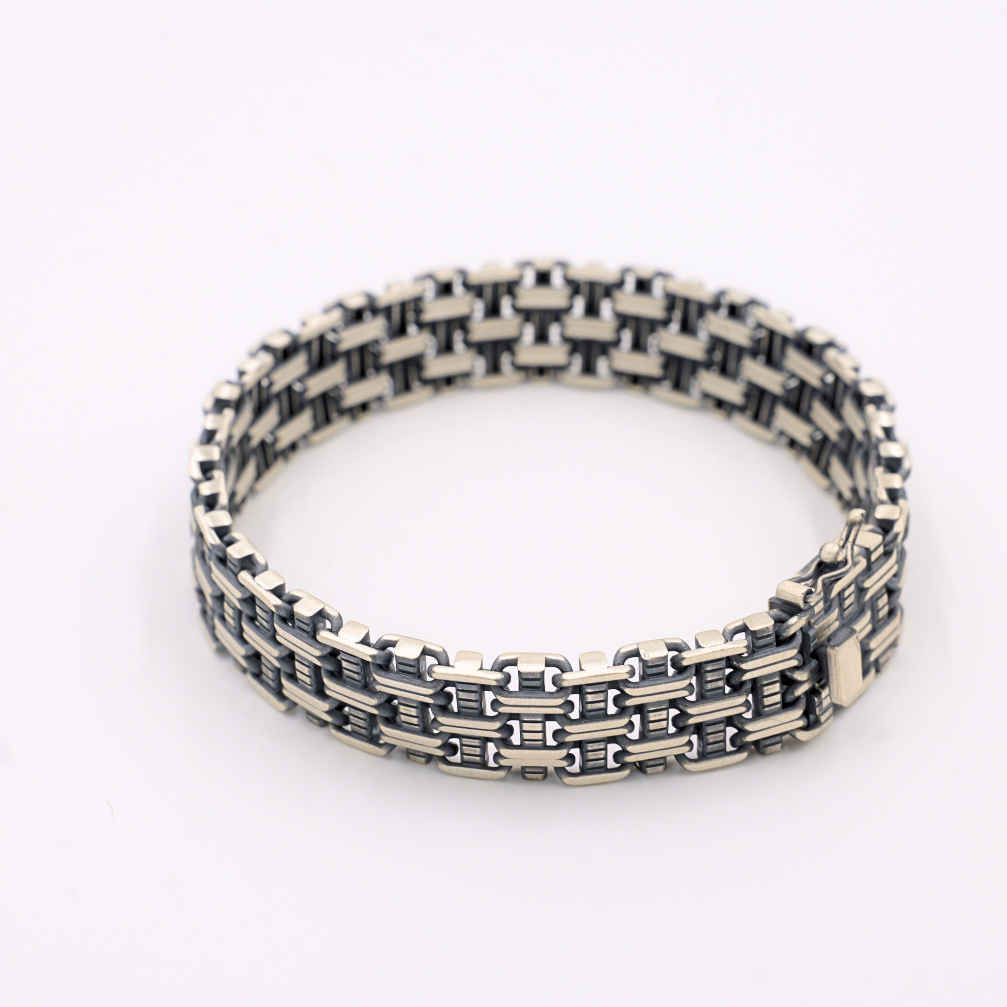 Titan Weave Link Bracelet