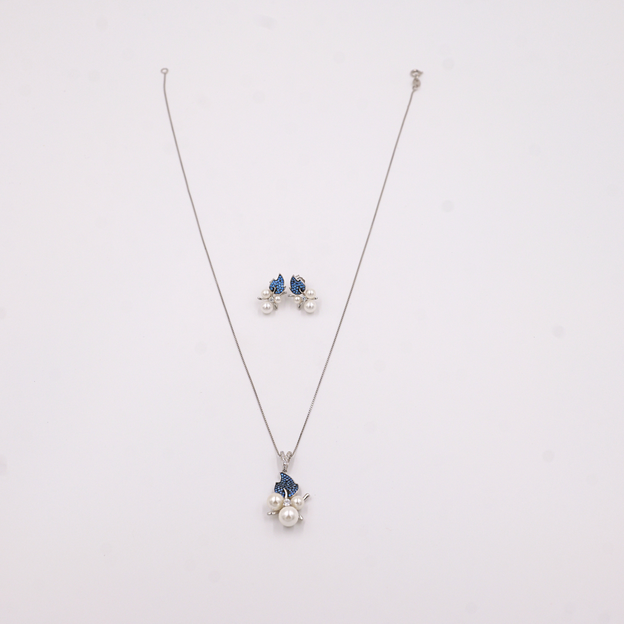 Sapphire Pearl Leaf Pendant Set