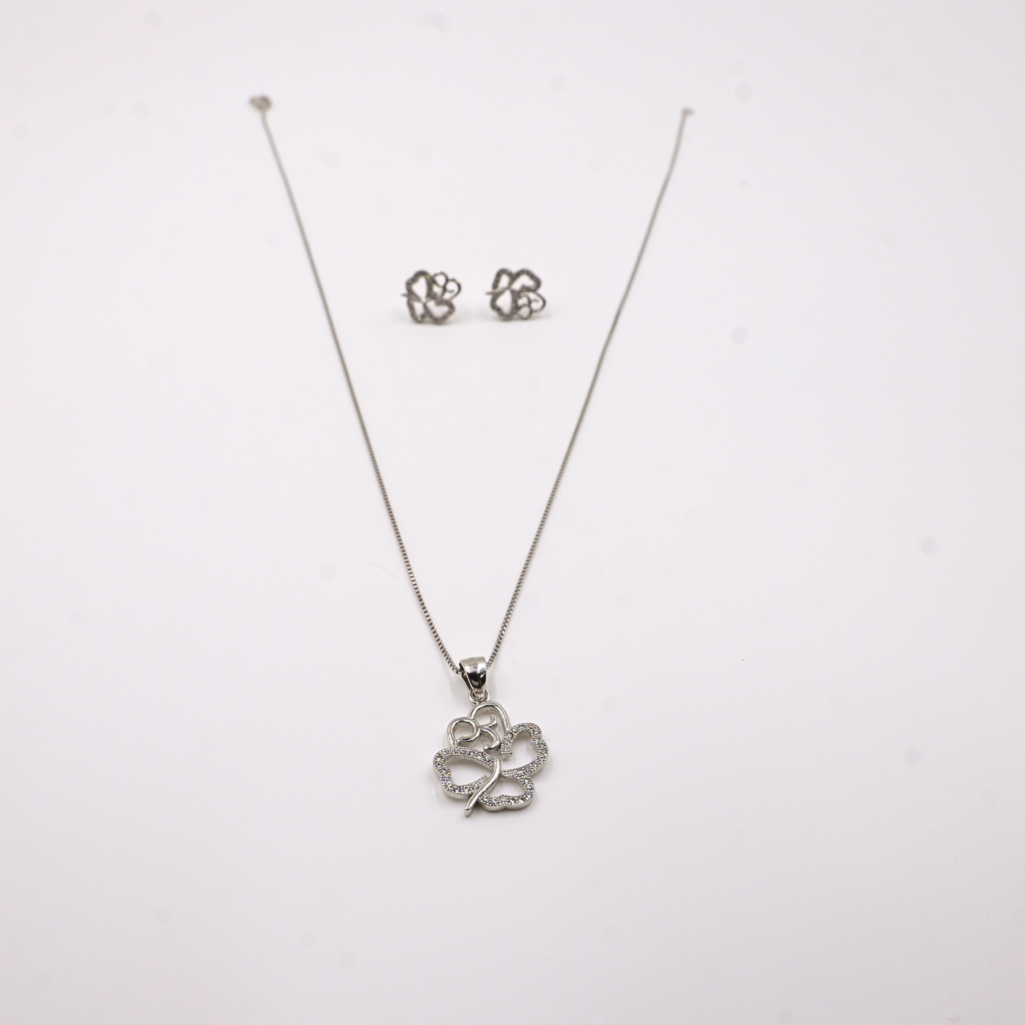 Lumière Clover Pendant Set